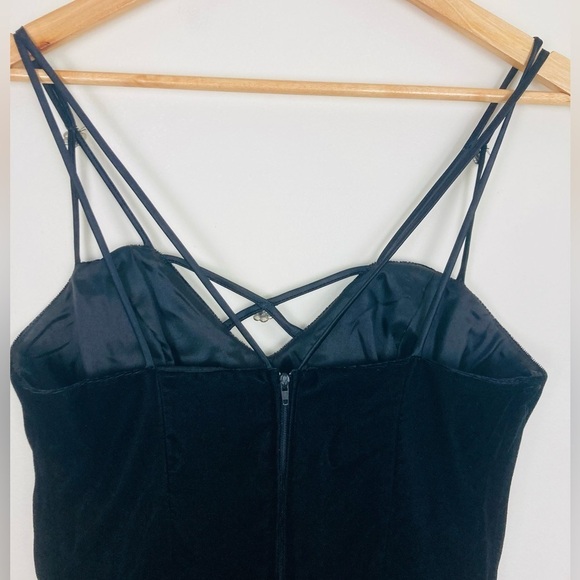 Vintage 90s Y2K strappy back velvet column dress with front slit. - Picture 9 of 11